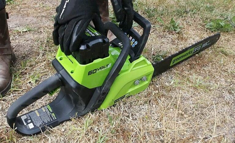 how to use an electric chainsaw
