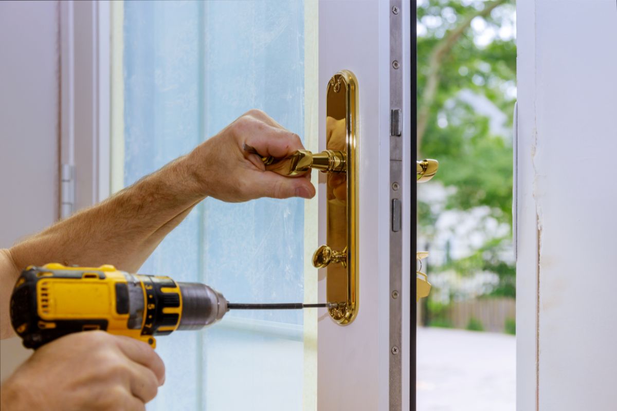 How To Drill A Lock With A Broken Key